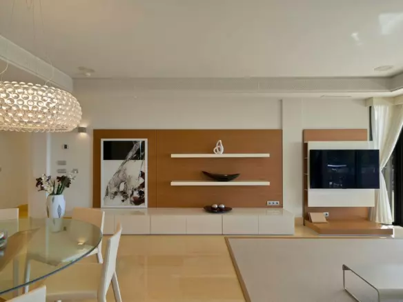 3-bedroom Apartment In Marbella, Spain (283 M²)