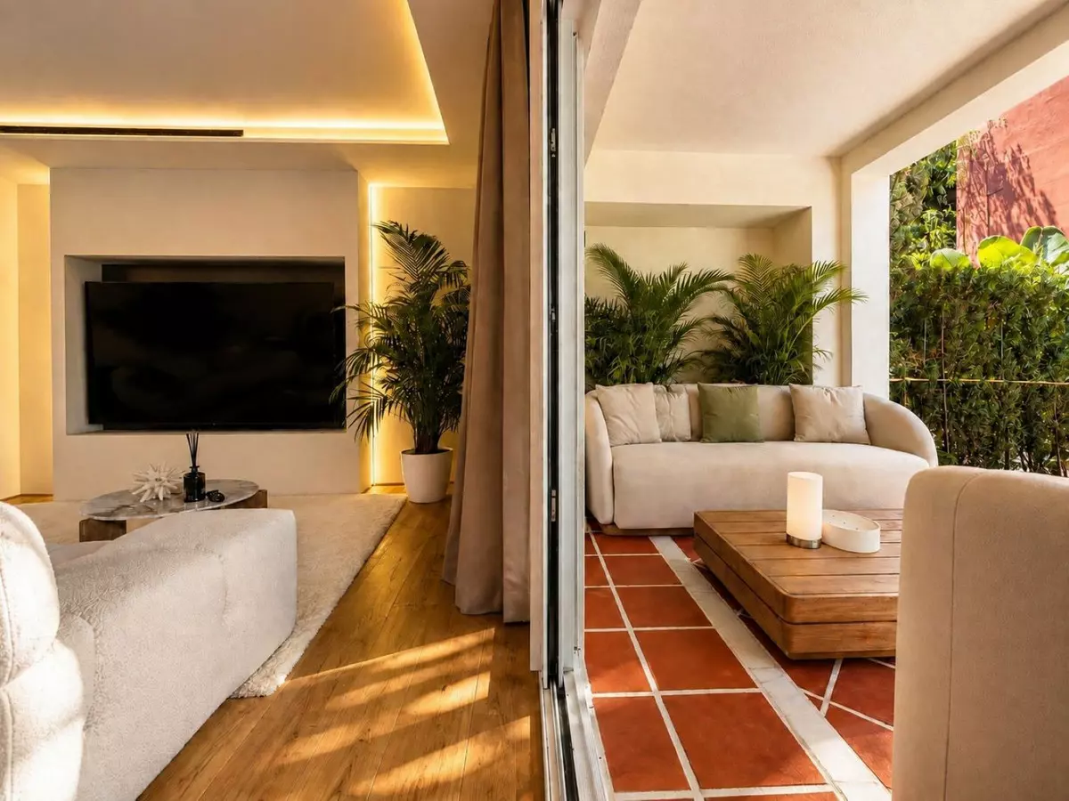 3-bedroom Town House In Marbella, Spain (230 M²)