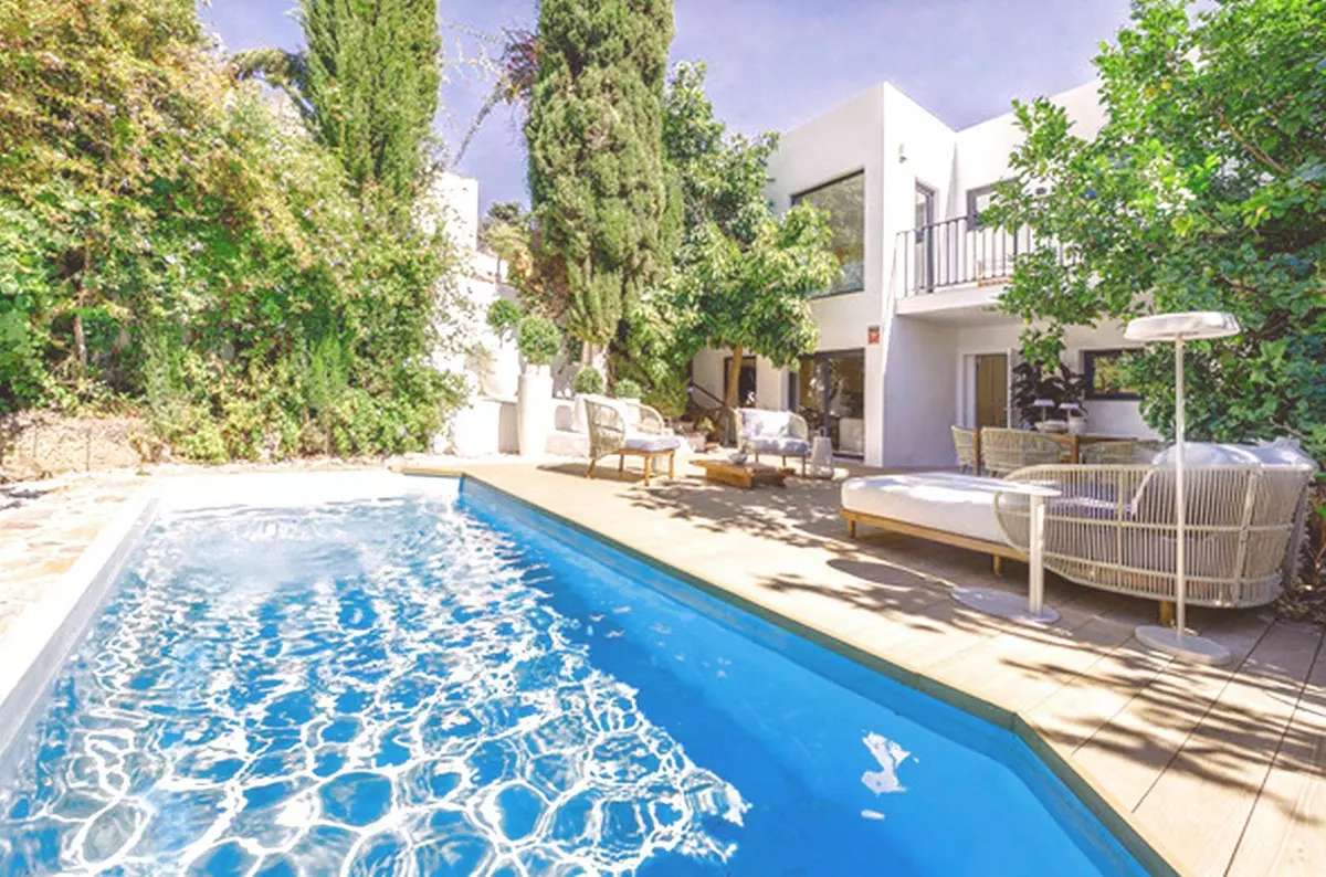 4-bedroom Villa In Fuengirola, Spain (168 M²)