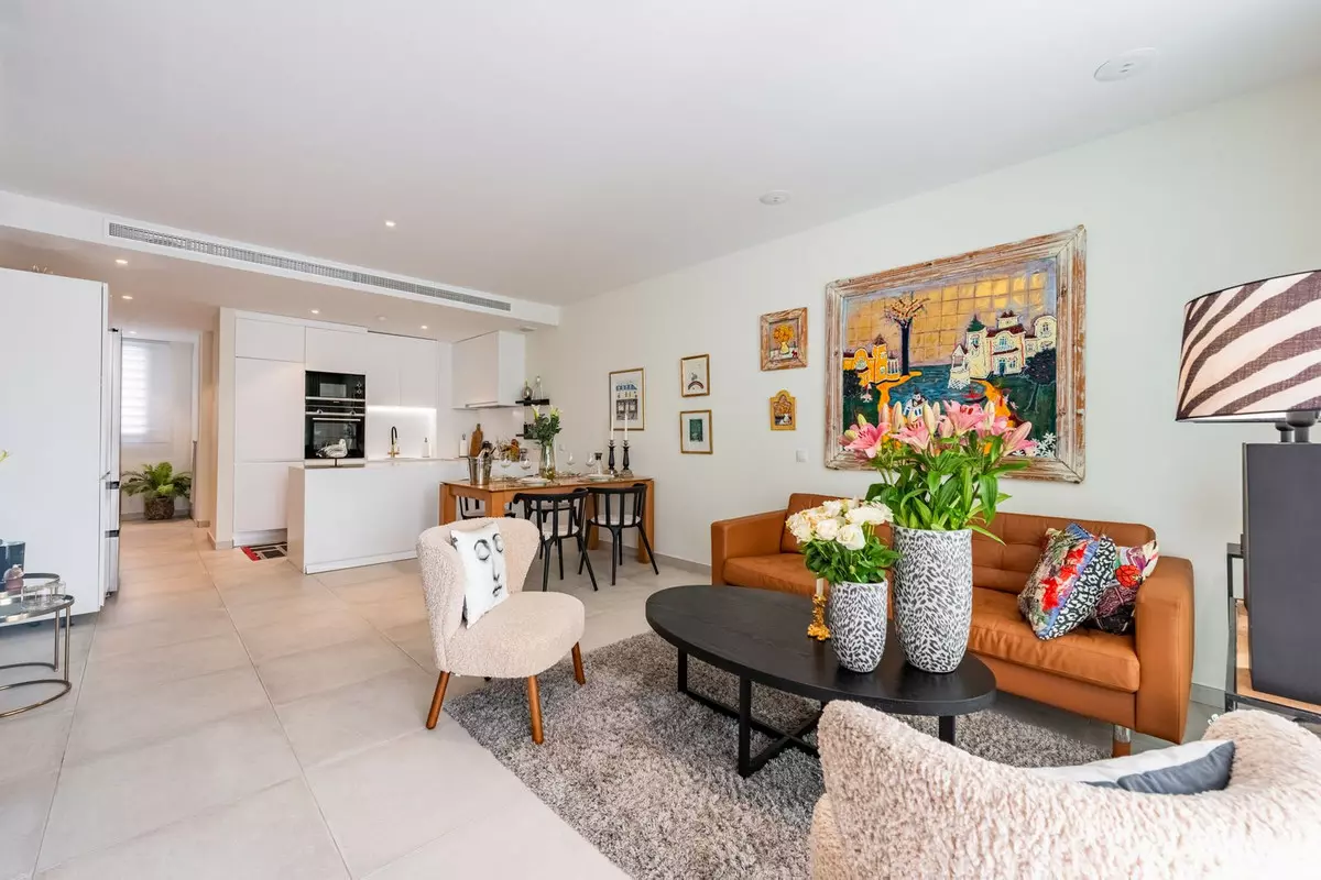 2-bedroom Apartment In Estepona, Spain (112 M²)