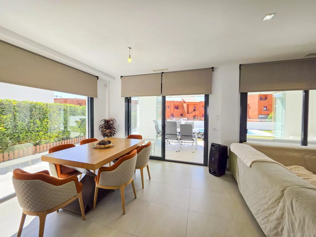 3-bedroom Villa In Manilva, Spain (168 M²)