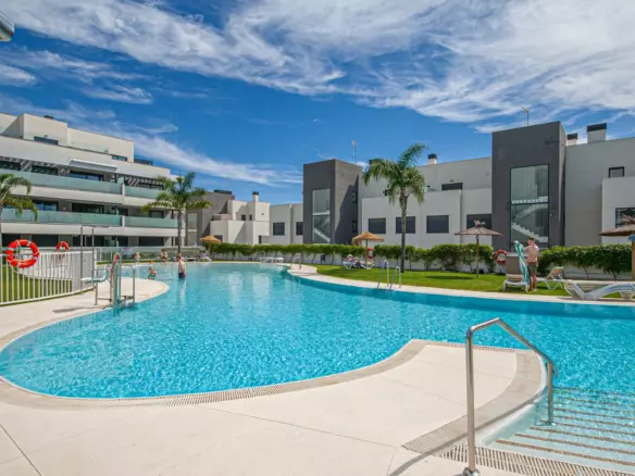 3-bedroom Apartment In Mijas, Spain (140 M²)