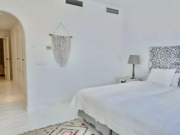 3-bedroom Villa In Mijas, Spain (260 M²)