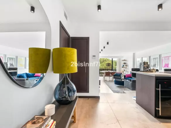 3-bedroom Apartment In Marbella, Spain (98 M²)
