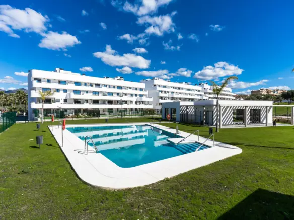 2-bedroom Apartment In Estepona, Spain (110 M²)