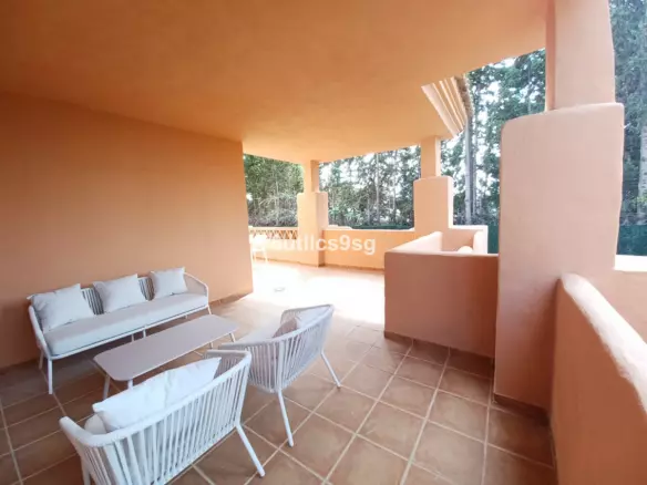 3-bedroom Apartment In Benahavis, Spain (189 M²)
