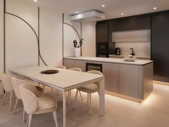 3-bedroom Apartment In Estepona, Spain (127 M²)