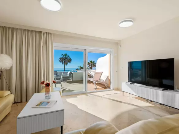 2-bedroom Apartment In Estepona, Spain (93 M²)