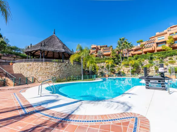 2-bedroom Apartment In Marbella, Spain (142 M²)