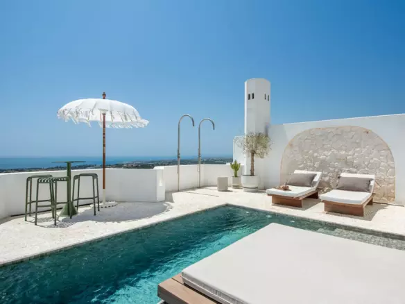 3-bedroom Apartment In Marbella, Spain (223 M²)