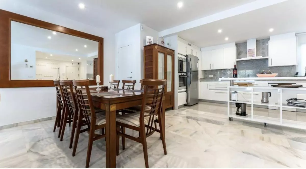 4-bedroom Apartment In Marbella, Spain (116 M²)