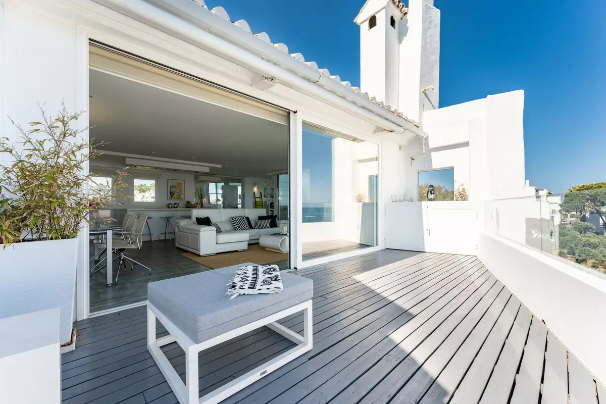 2-bedroom Apartment In Mijas, Spain (133 M²)