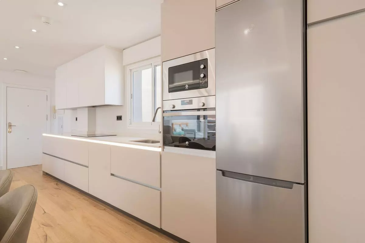 3-bedroom Apartment In Fuengirola, Spain (130 M²)