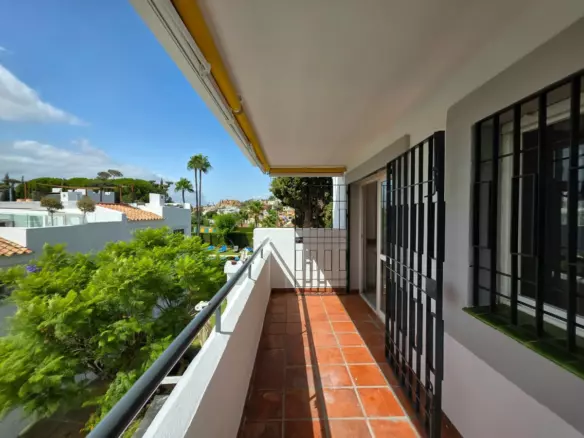 2-bedroom Apartment In Marbella, Spain (71 M²)