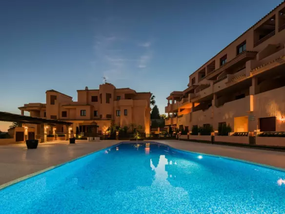 2-bedroom Apartment In Estepona, Spain (92 M²)