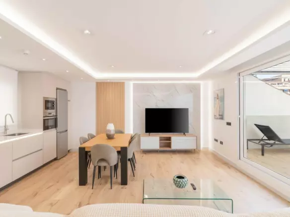 3-bedroom Apartment In Fuengirola, Spain (130 M²)