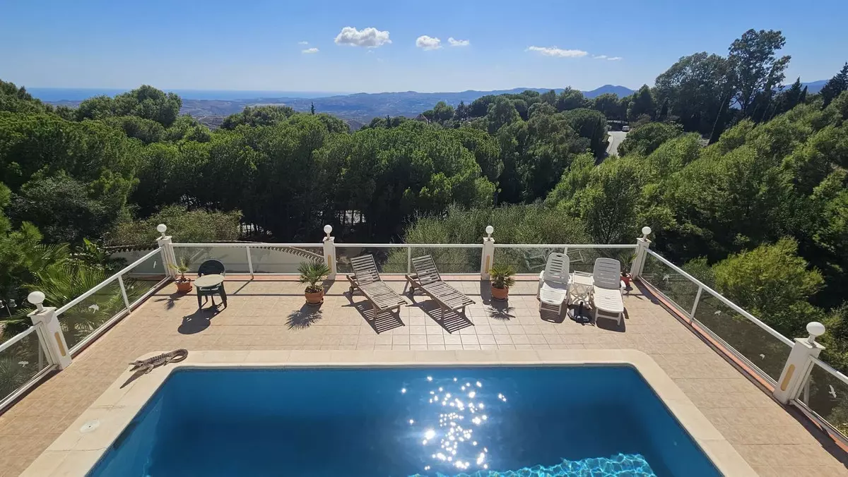3-bedroom Villa In Mijas, Spain (327 M²)