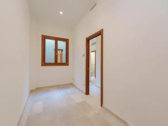 3-bedroom Apartment In Palma De Mallorca, Spain (170 M²)