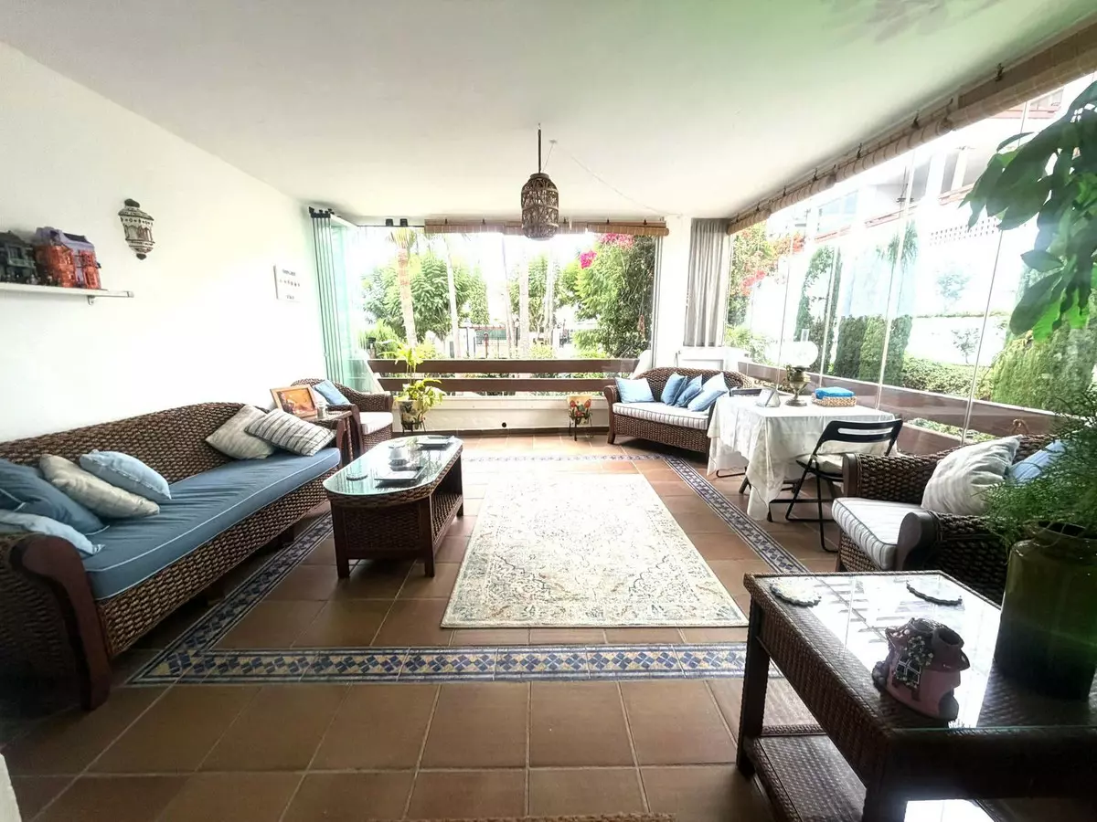 3-bedroom Apartment In Estepona, Spain (117 M²)