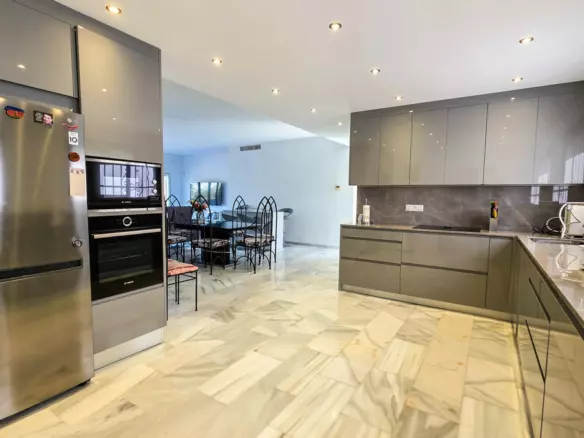 5-bedroom Villa In Manilva, Spain (189 M²)