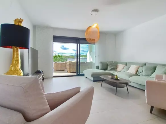3-bedroom Apartment In Casares, Spain (149 M²)