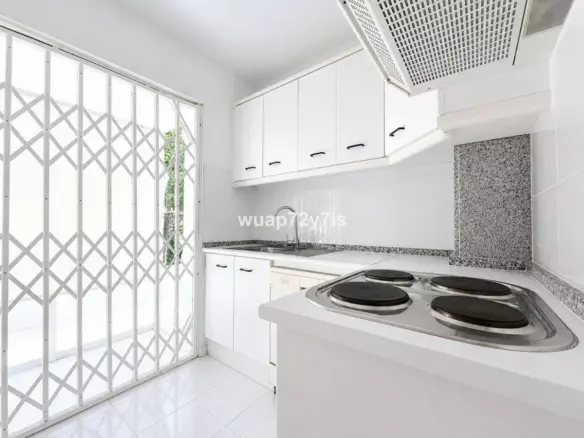 2-bedroom Town House In Estepona, Spain (116 M²)