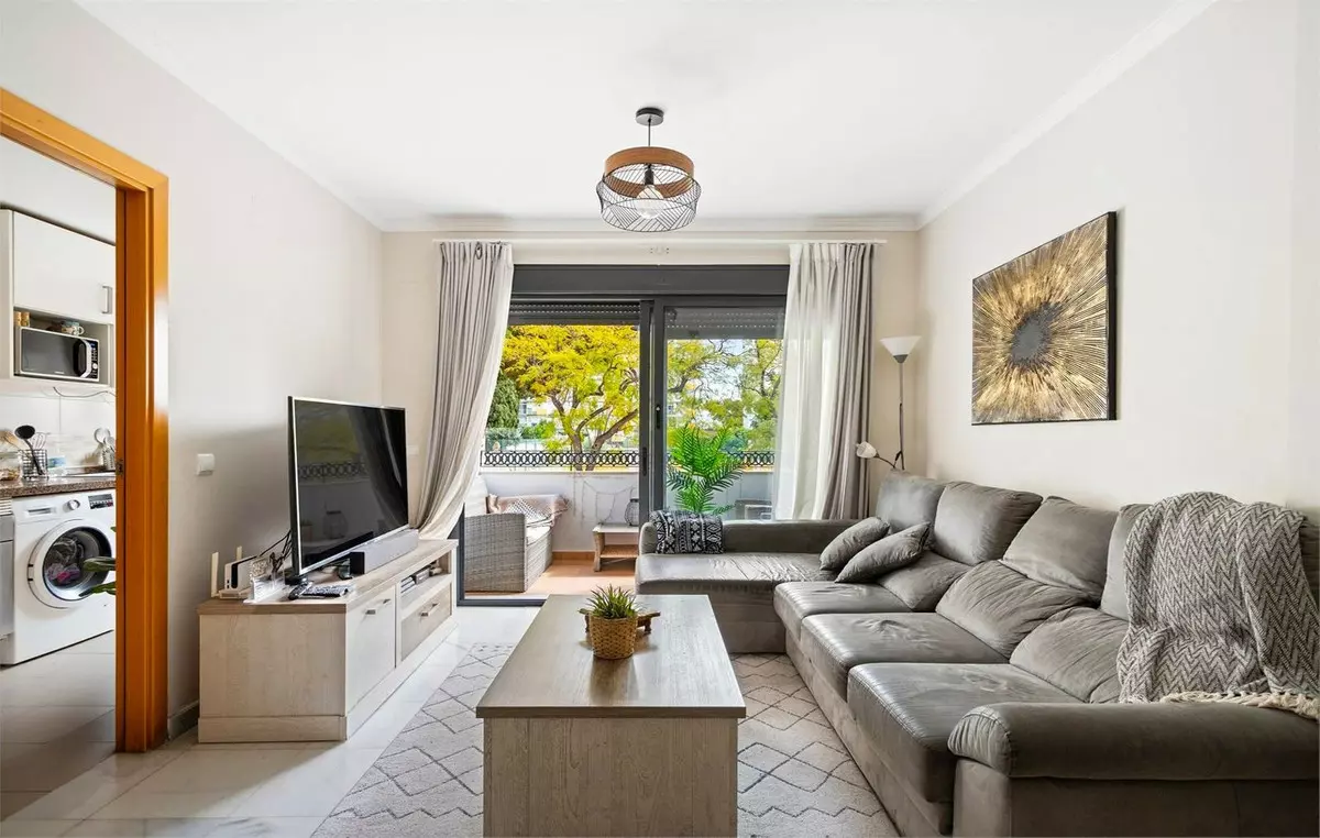 4-bedroom Town House In Benalmádena, Spain (171 M²)