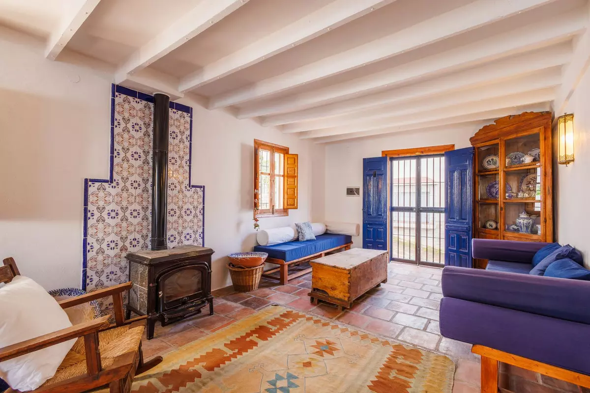 3-bedroom Town House In Comares, Spain (132 M²)