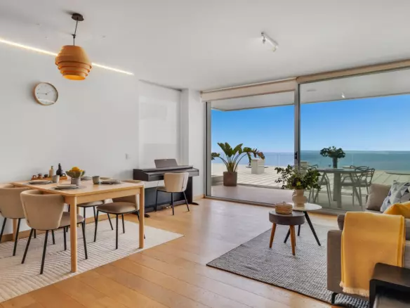 3-bedroom Apartment In Fuengirola, Spain (130 M²)