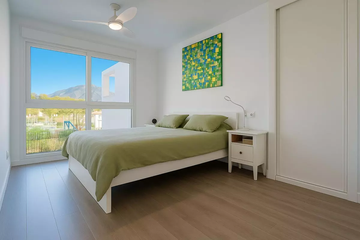 3-bedroom Apartment In Benahavis, Spain (180 M²)