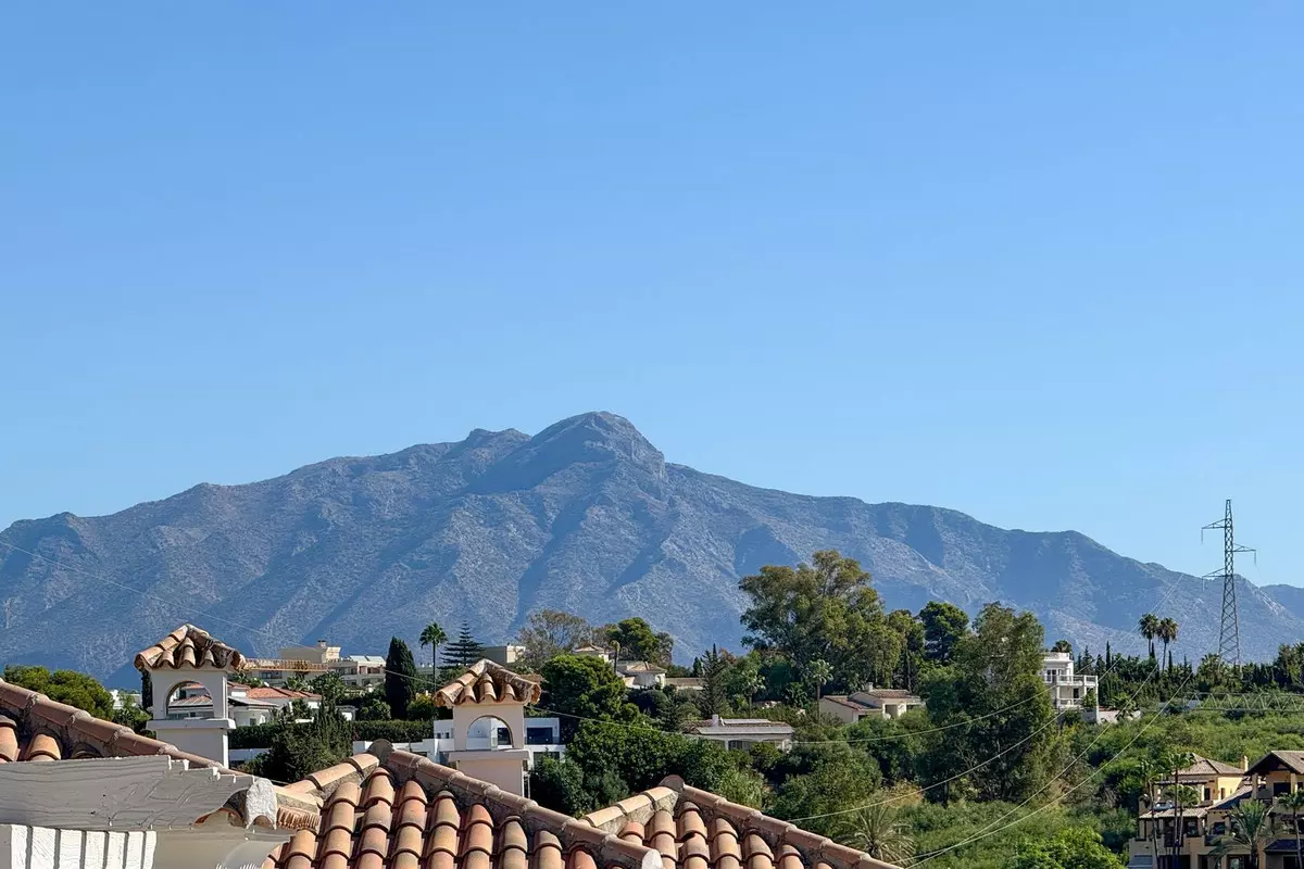 3-bedroom Town House In Estepona, Spain (153 M²)