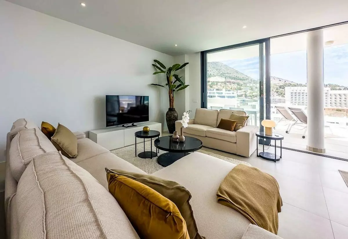 2-bedroom Apartment In Fuengirola, Spain (103 M²)
