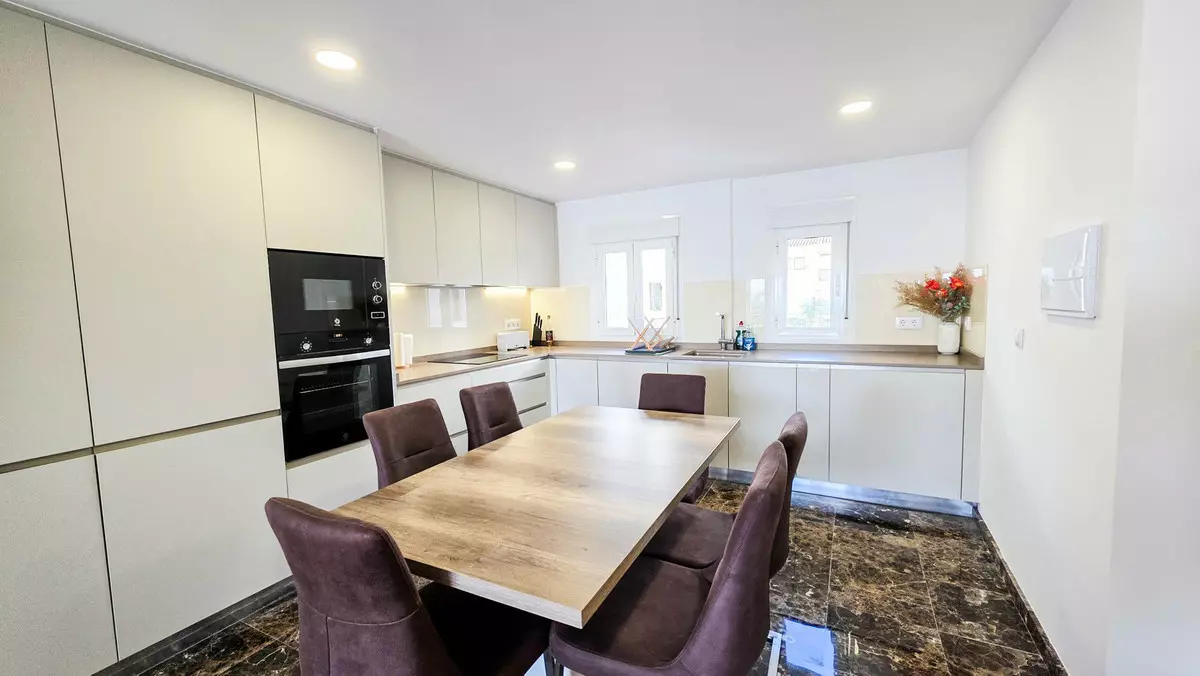 2-bedroom Apartment In Manilva, Spain (80 M²)
