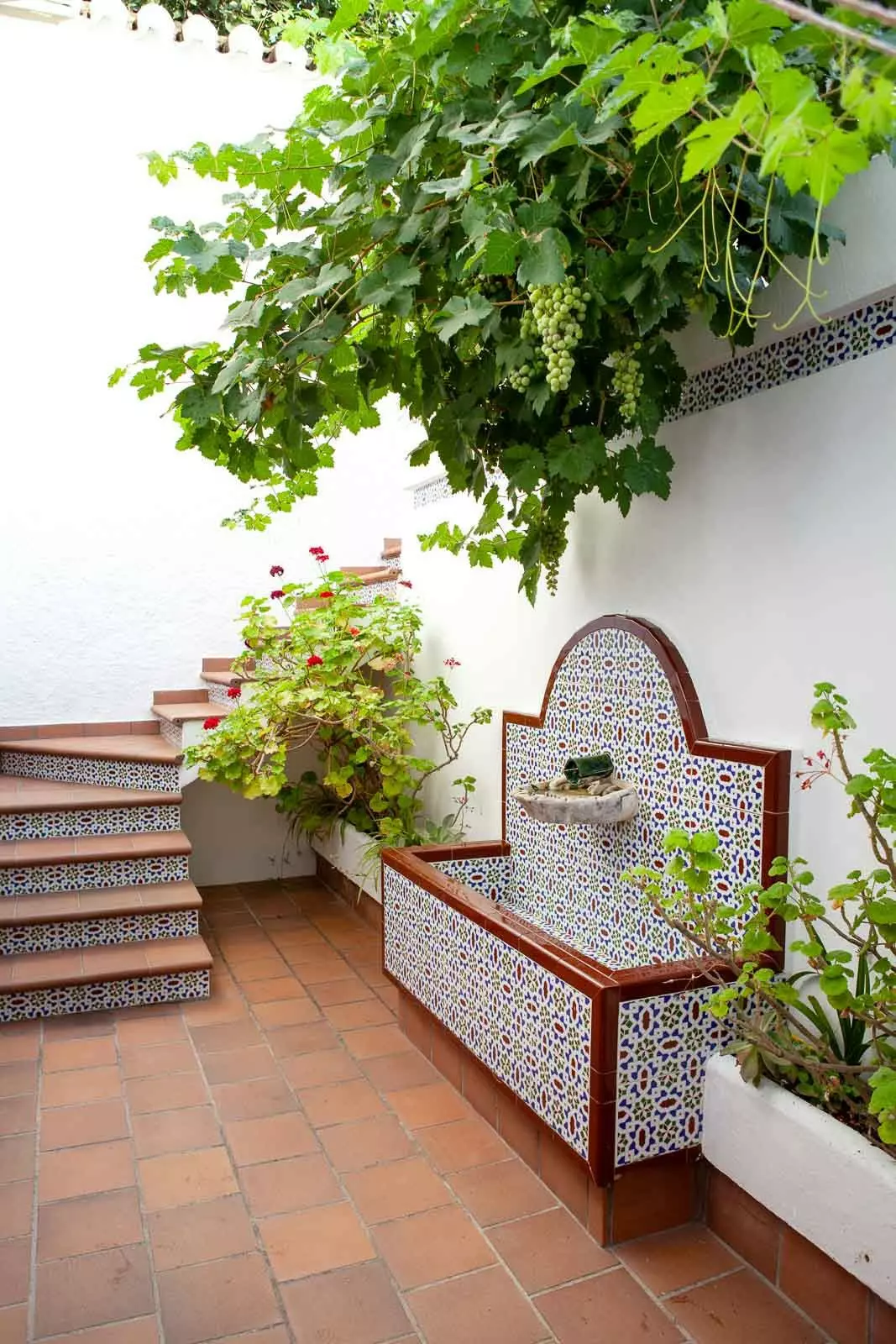 ShowFeedImage-ca3606 5-bedroom Country House In Serrato, Spain (312 M²)