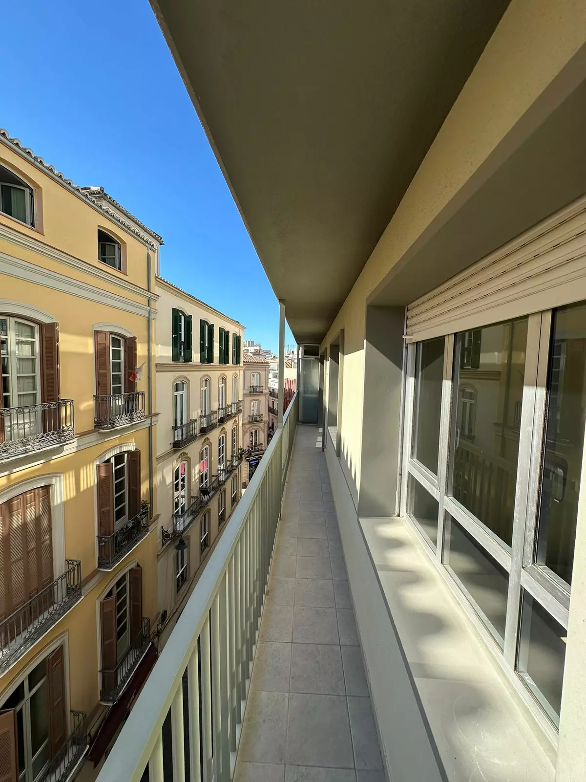 ShowFeedImage-cbe4af 4-bedroom Apartment In Málaga, Spain (180 M²)