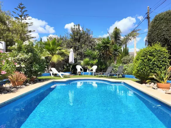 5-bedroom Country House In Álora, Spain (275 M²)