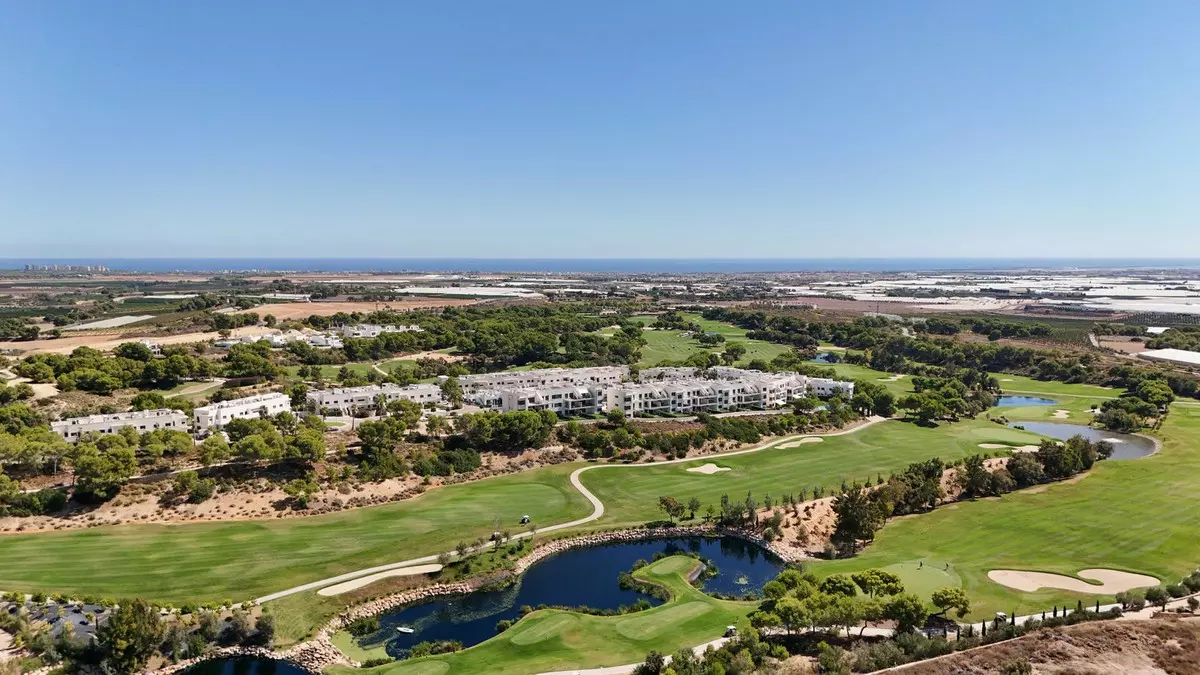 3-bedroom Apartment In Pilar De La Horadada, Spain (95 M²)