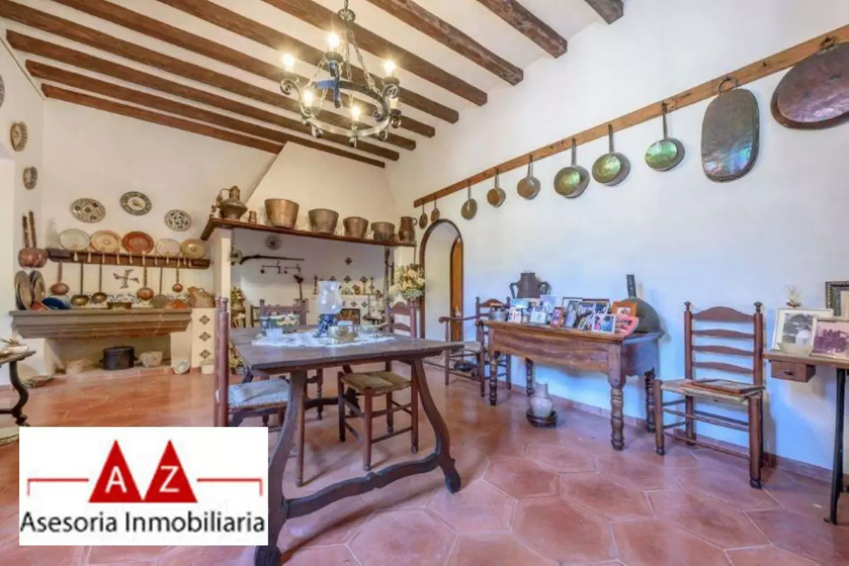 8-bedroom Villa In Fornalutx, Spain (1.562 M²)