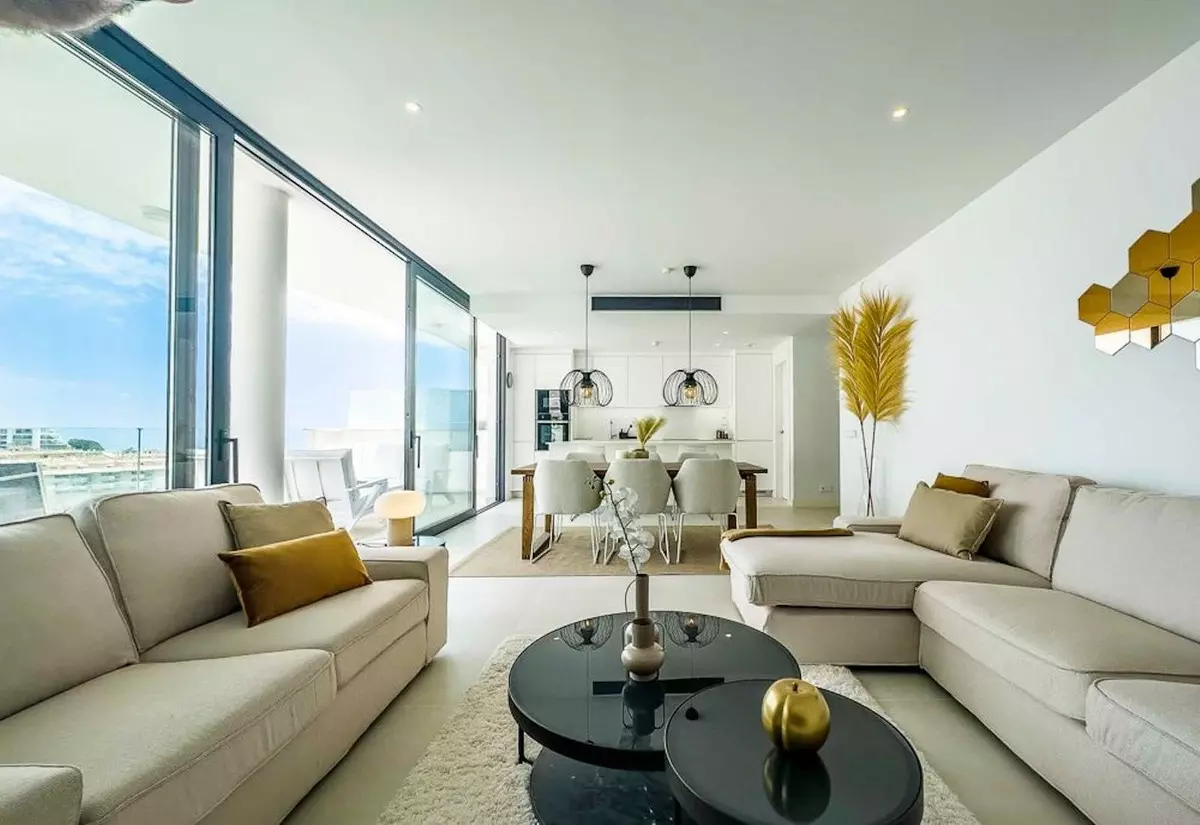 2-bedroom Apartment In Fuengirola, Spain (103 M²)