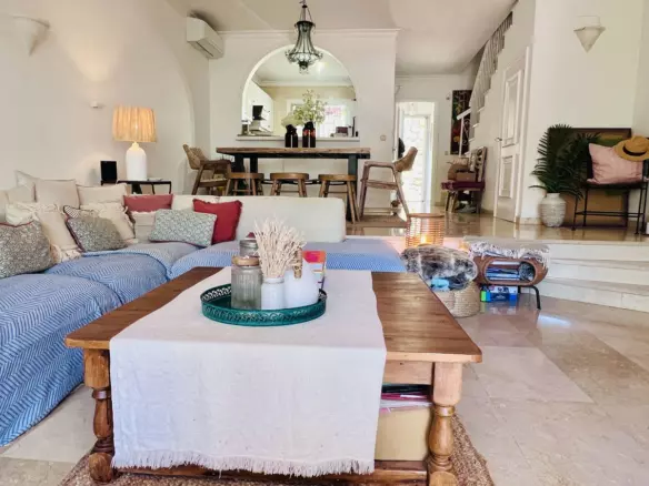 3-bedroom Town House In Estepona, Spain (120 M²)