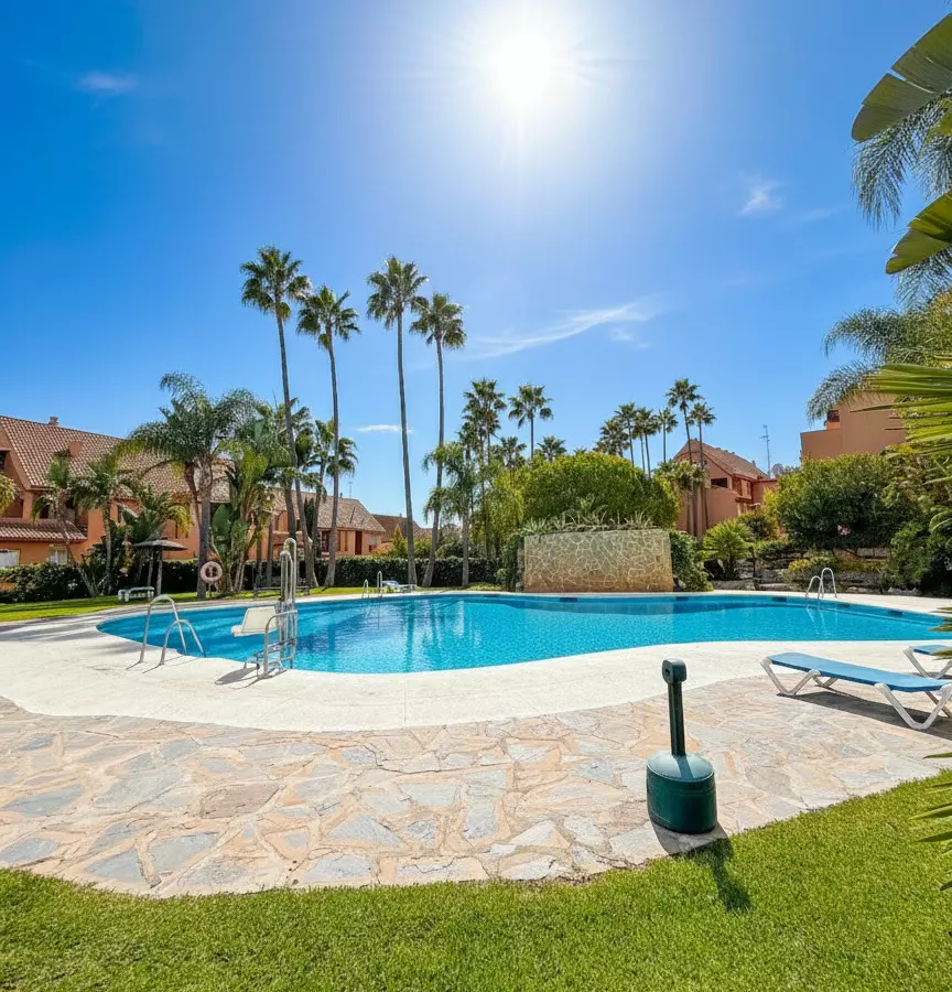 3-bedroom Apartment In Casares, Spain (122 M²)