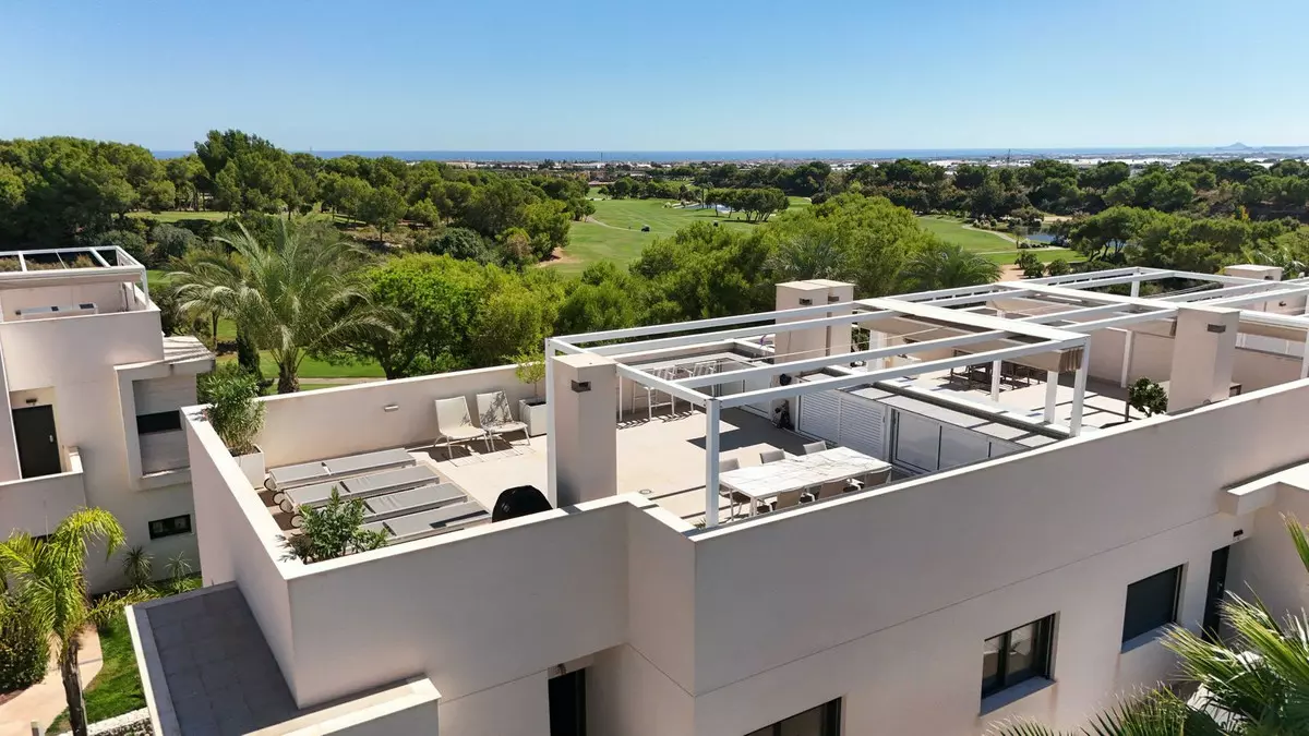 3-bedroom Apartment In Pilar De La Horadada, Spain (95 M²)