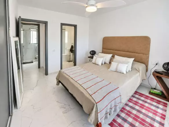 3-bedroom Apartment In Marbella, Spain (79 M²)