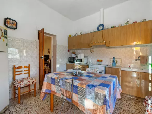 4-bedroom Country House In Orihuela, Spain (267 M²)