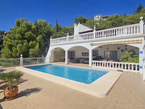 3-bedroom Villa In Mijas, Spain (327 M²)