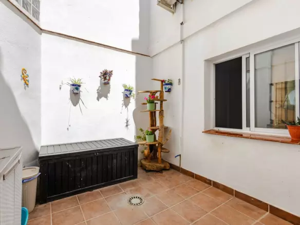 5-bedroom Town House In Alhaurín El Grande, Spain (169 M²)