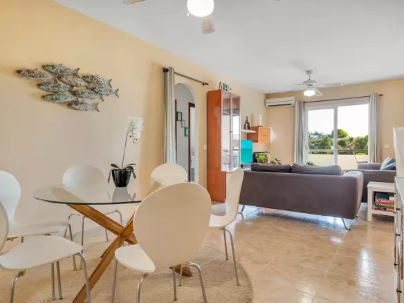 3-bedroom Apartment In Benalmádena, Spain (96 M²)