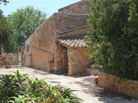 5-bedroom Country House In Palma De Mallorca, Spain (1.969 M²)