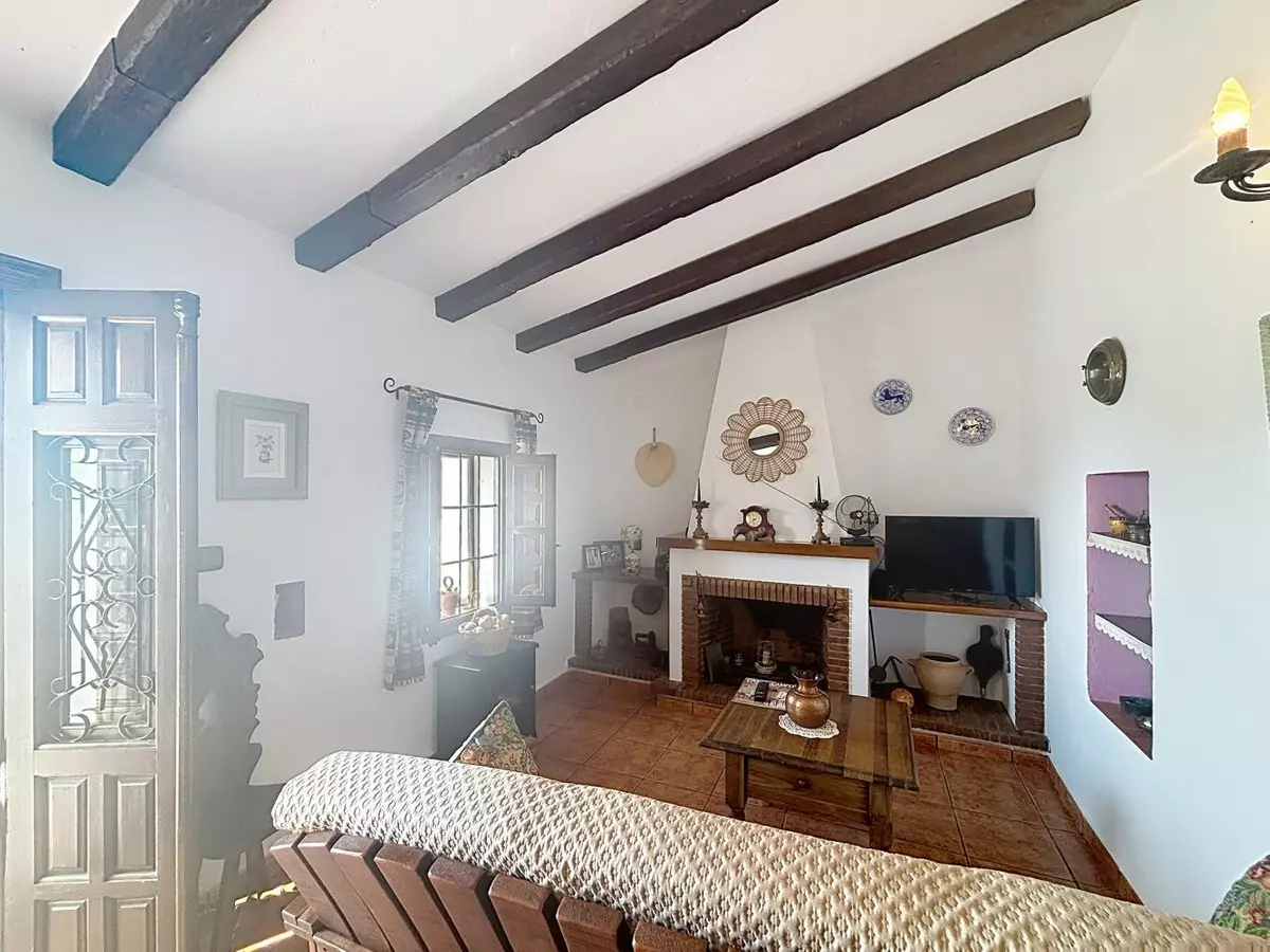 3-bedroom Villa In Vélez – Málaga, Spain (124 M²)