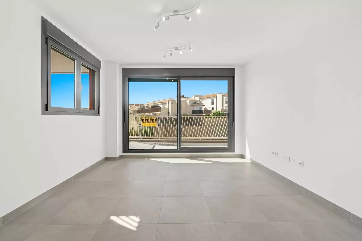 2-bedroom Apartment In Mijas, Spain (72 M²)